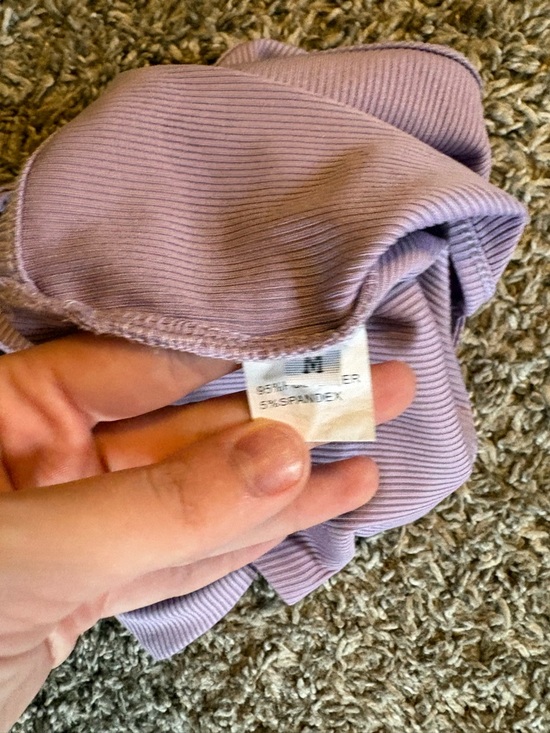 Amazon Essentials Lavender Ribbed Crop Top - Picture 2 of 2